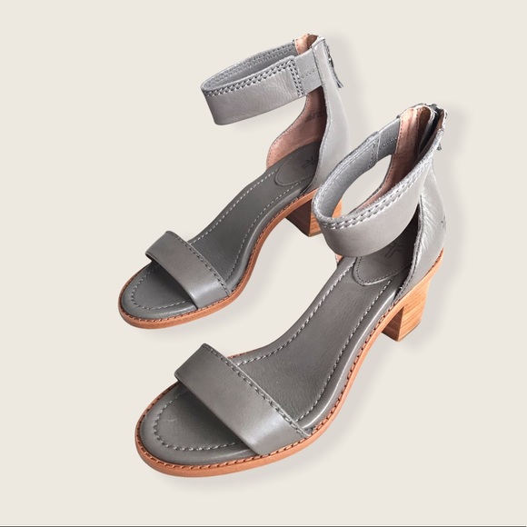 Frye Brielle Charcoal Grey Wooden Ankle Sandals - Picture 10 of 16